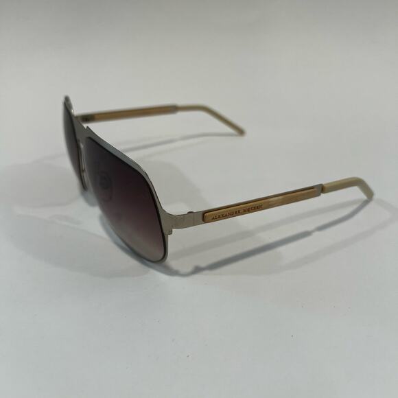 NWOT Alexander McQueen Gold Aviator Sunglasses main image 9
